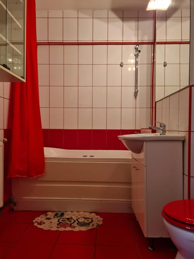 Apartament Anna Targoviste Bagian luar foto